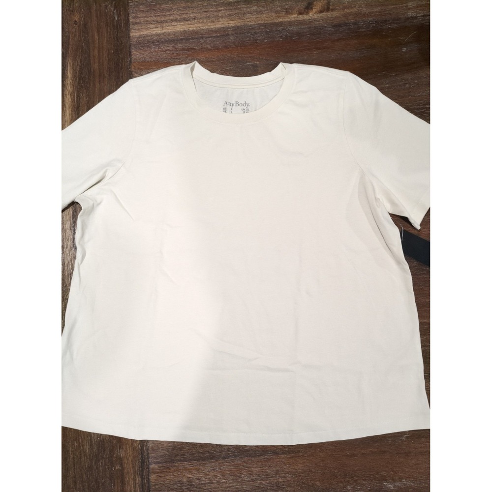 Any Body Cream T Shirt Womans Large